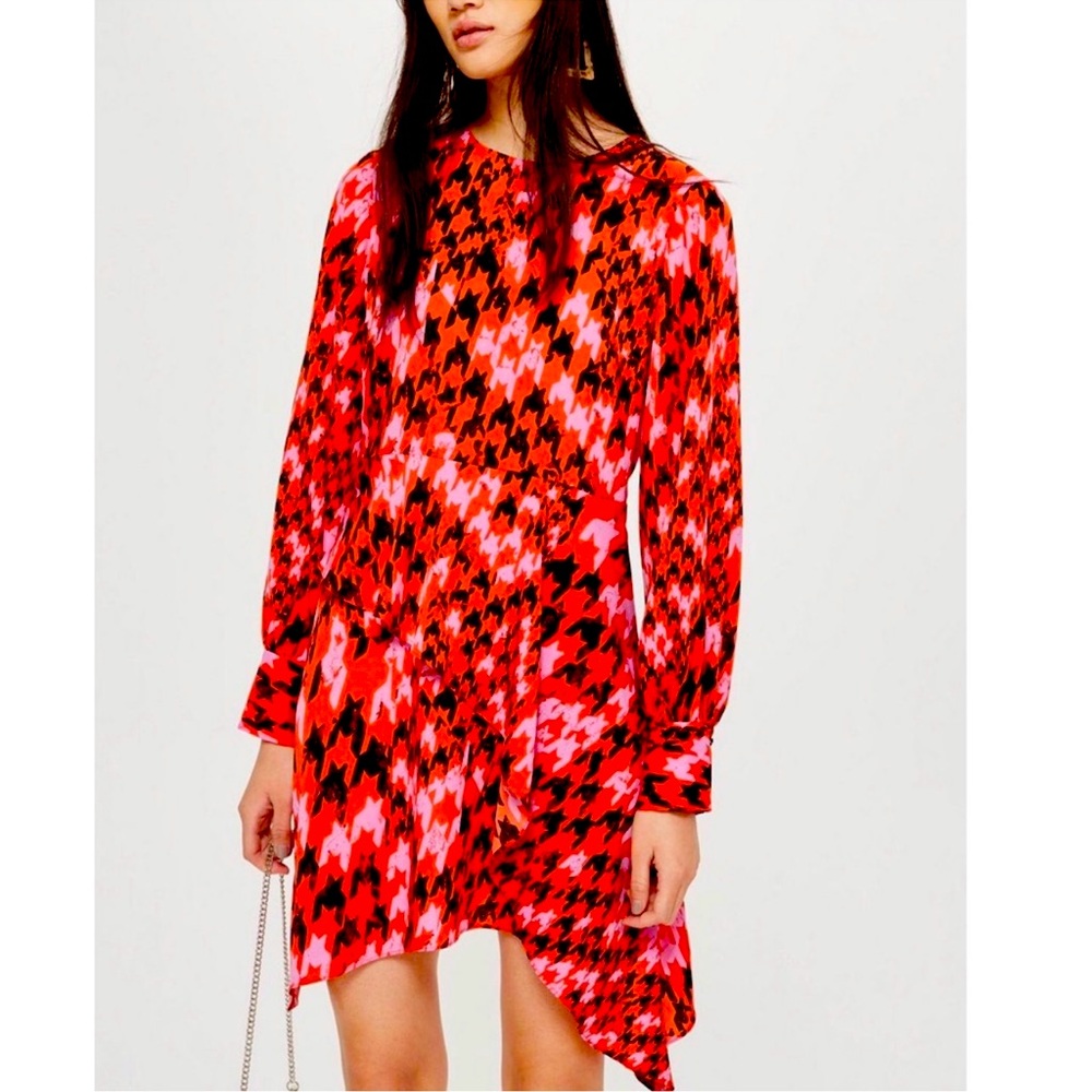 TOPSHOP Houndstooth Asymmetric Long Sleeve Dress size 6 Used, great condition